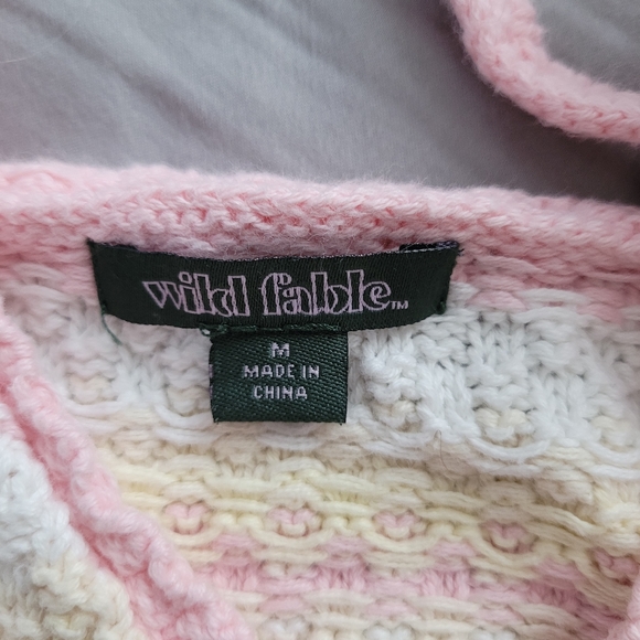 Knit Crop Top - Picture 3 of 3